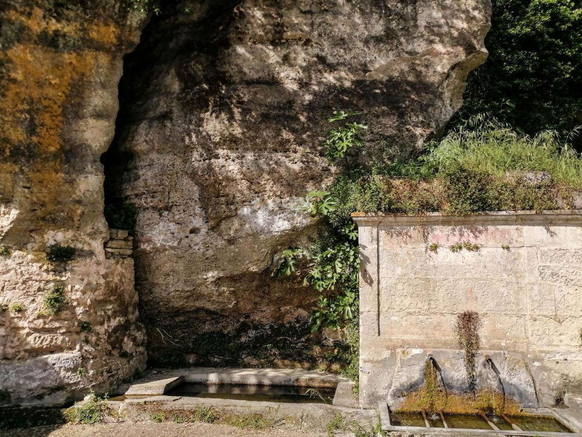 Les Cabanes De La Fontaine Lacoste  Dış mekan fotoğraf