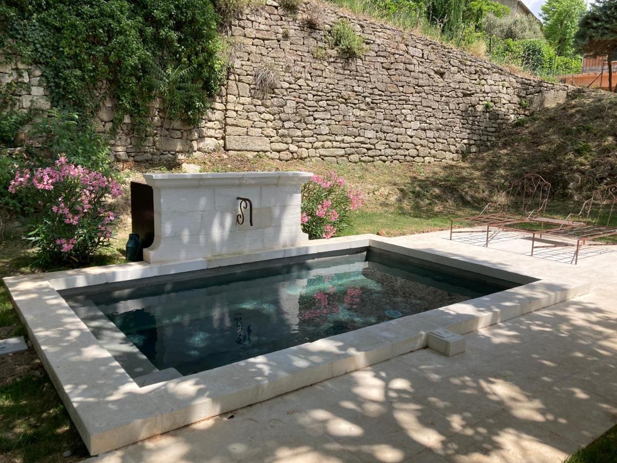 Les Cabanes De La Fontaine Lacoste  Dış mekan fotoğraf
